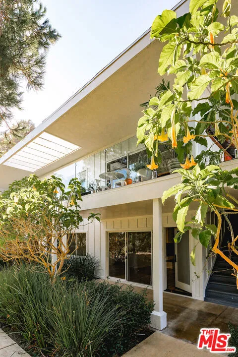 6467 Sycamore Meadows Drive Malibu, CA 90265