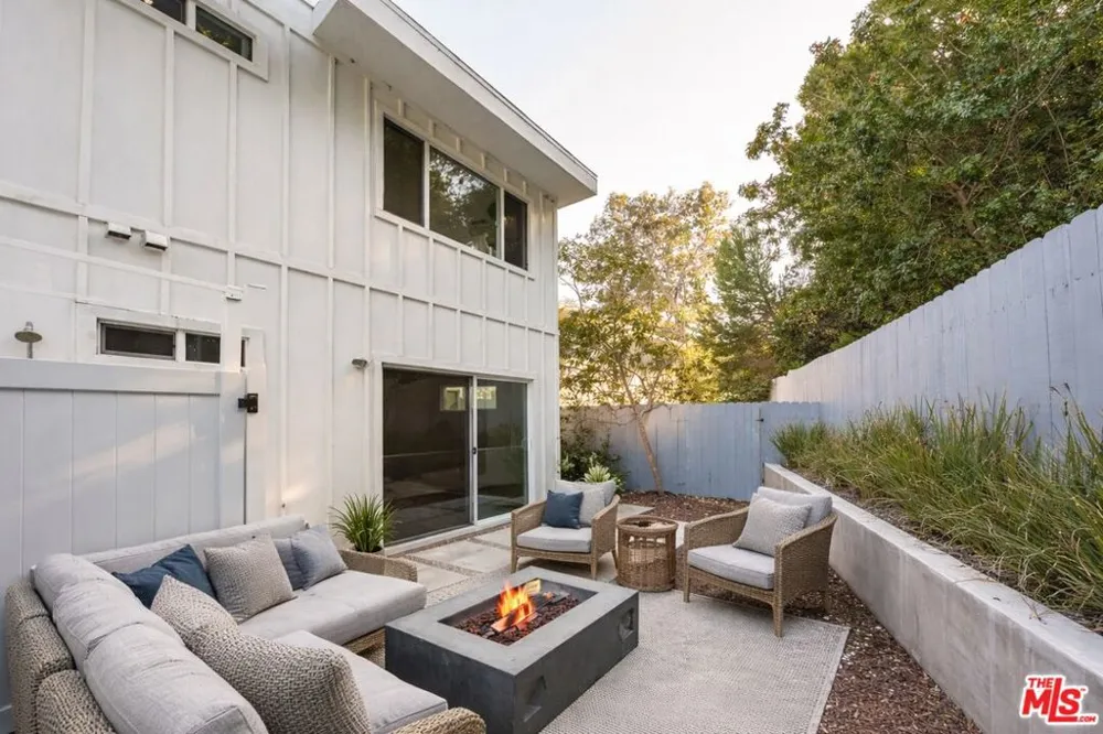 6467 Sycamore Meadows Drive Malibu, CA 90265