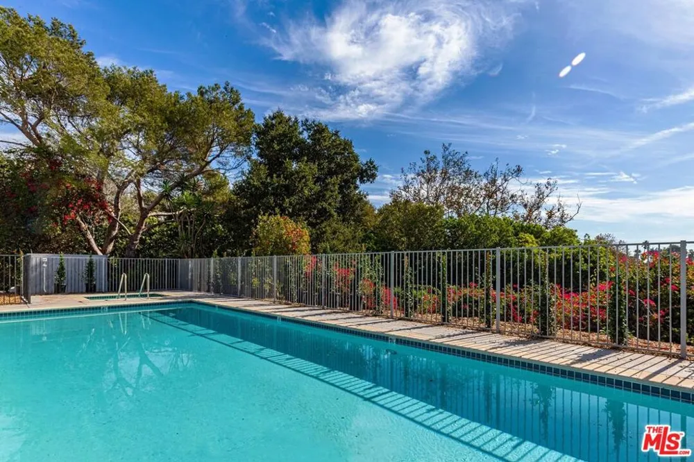 6467 Sycamore Meadows Drive Malibu, CA 90265