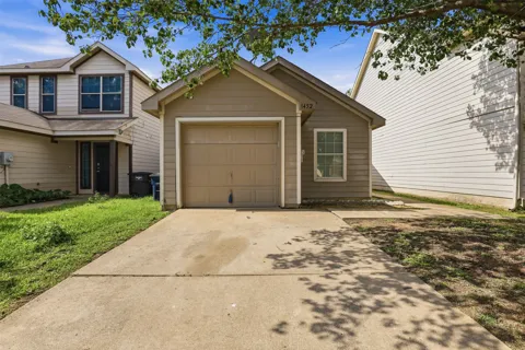 1452 Pine Lane