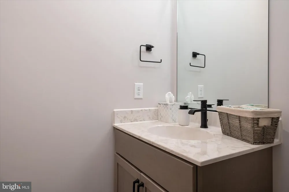 16608 SYLVAN DRIVE Bowie, MD 20715