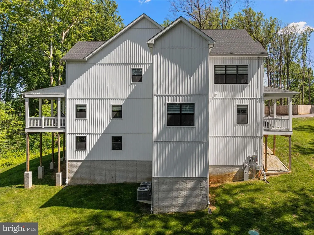 16608 SYLVAN DRIVE Bowie, MD 20715