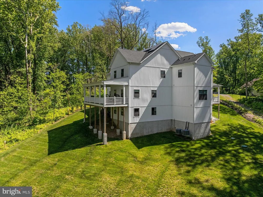 16608 SYLVAN DRIVE Bowie, MD 20715