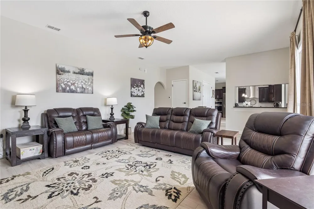 32628 VIEW HAVEN LANE Sorrento, FL 32776