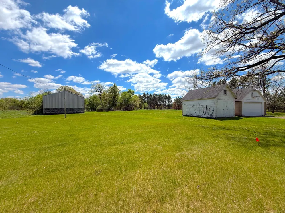 21044 County Road 75 Clearwater, MN 55320