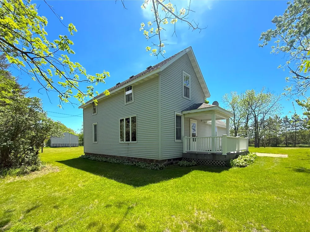 21044 County Road 75 Clearwater, MN 55320