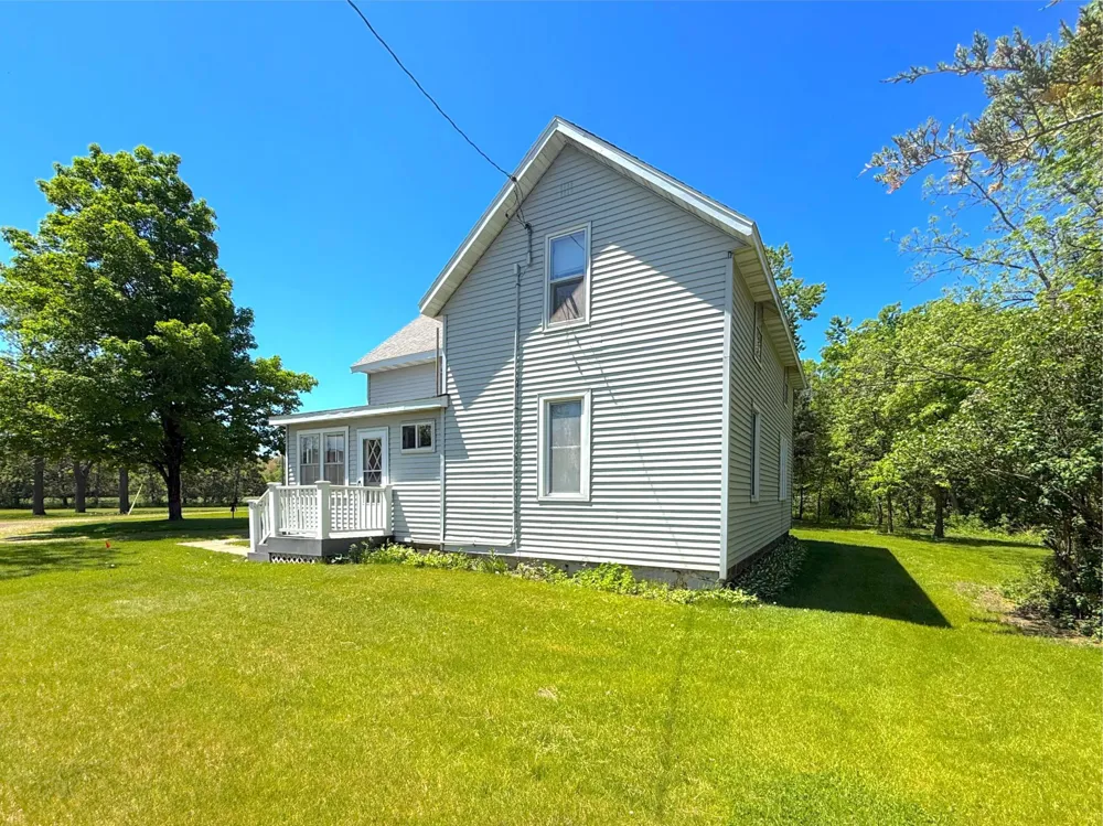 21044 County Road 75 Clearwater, MN 55320