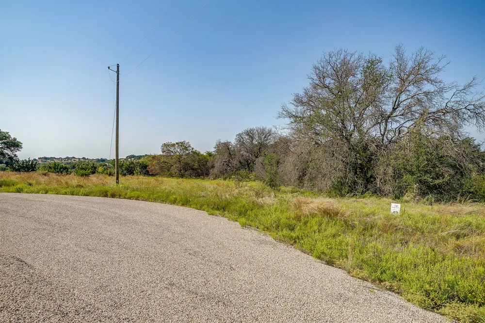 1034 Hidden View Court Glen Rose, TX 76043