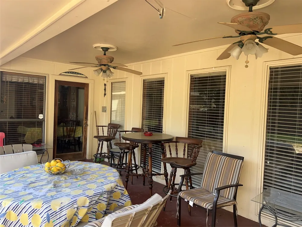 141 Palmer Circle Lancaster, TX 75146