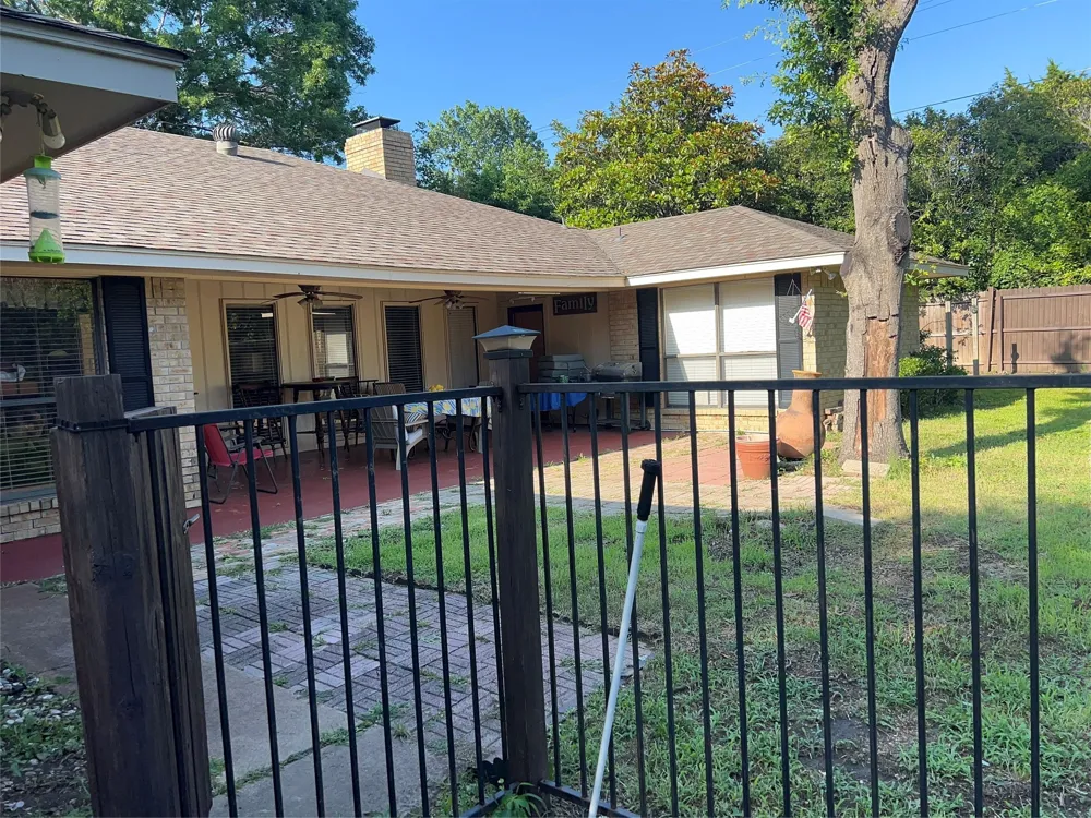 141 Palmer Circle Lancaster, TX 75146