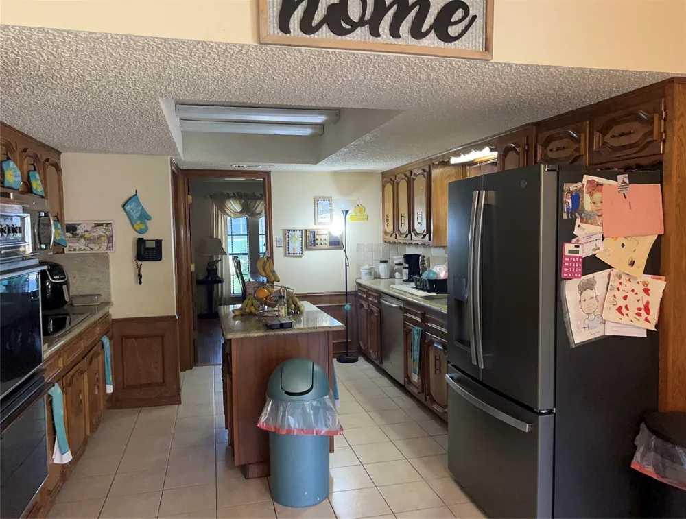 141 Palmer Circle Lancaster, TX 75146