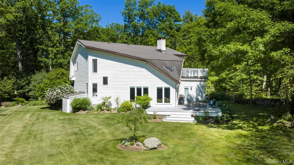 19 Blues Quarry Woodstock, NY 12498