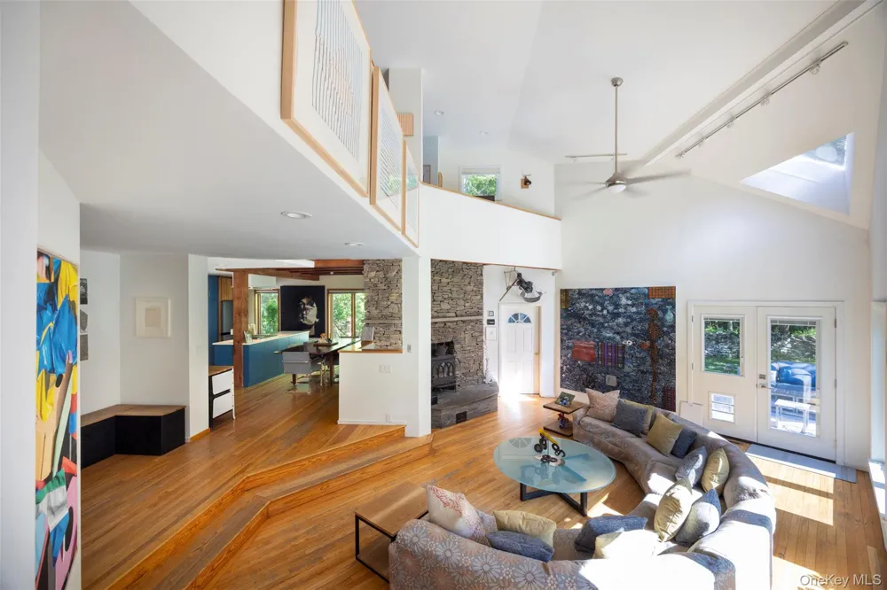 19 Blues Quarry Woodstock, NY 12498