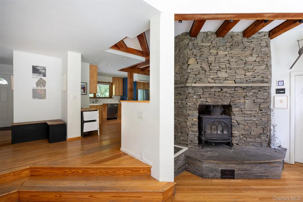 19 Blues Quarry Woodstock, NY 12498