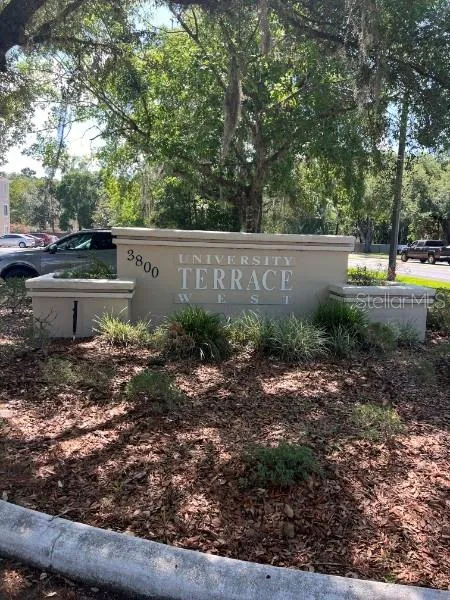 3800 SW 20TH AVENUE #204-Rm 4 Gainesville, FL 32607