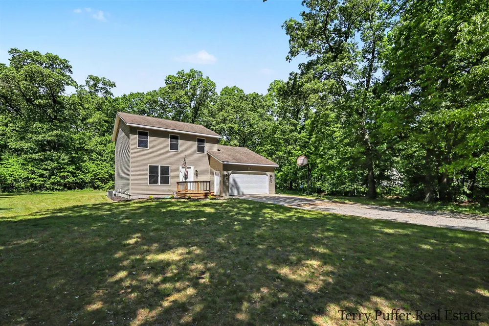 351 Hilton Park Road Egelston Township, MI 49442