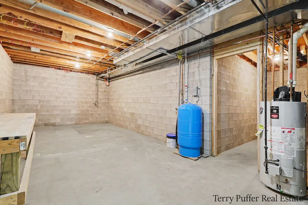 351 Hilton Park Road Egelston Township, MI 49442