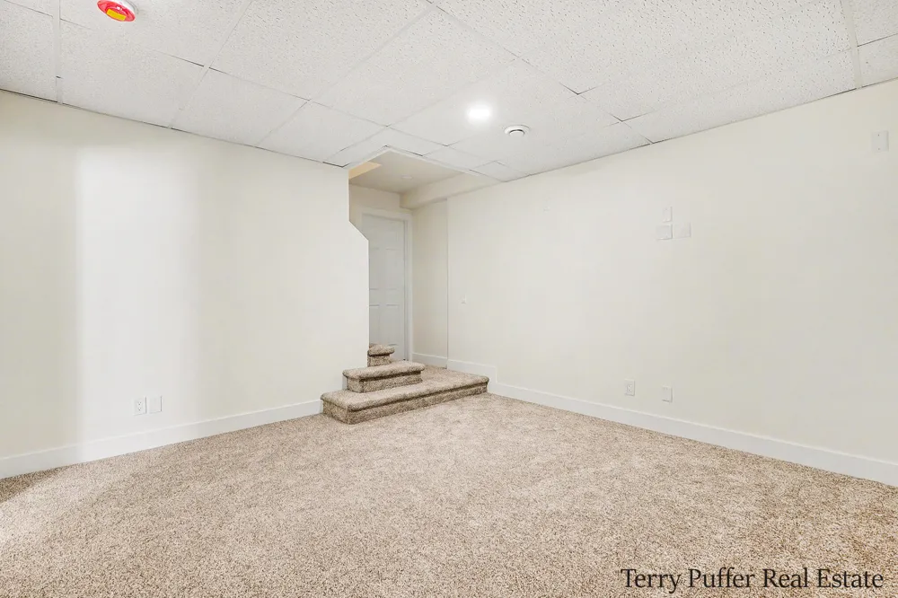 351 Hilton Park Road Egelston Township, MI 49442
