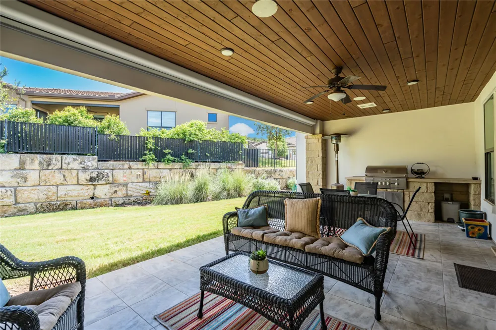 101 Belforte Boulevard Horseshoe Bay, TX 78657