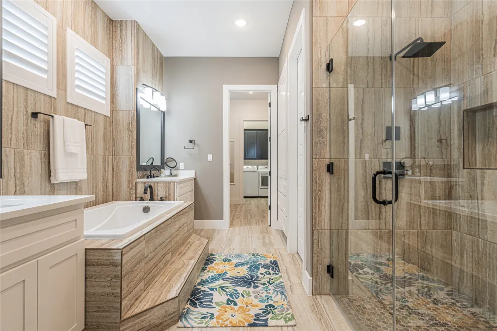101 Belforte Boulevard Horseshoe Bay, TX 78657