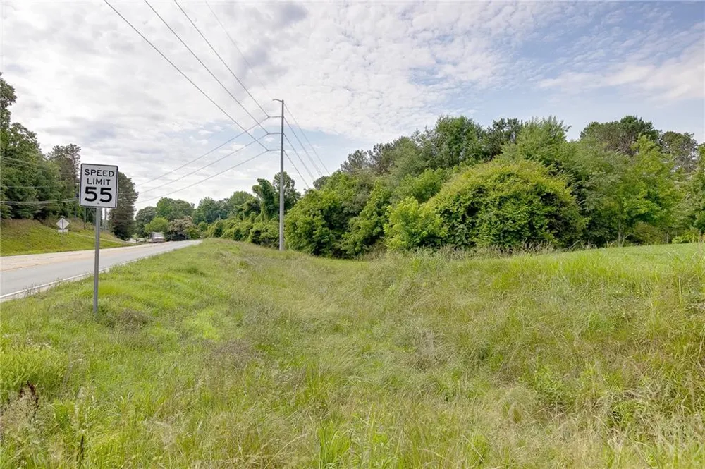 4275 Matt Highway Cumming, GA 30028