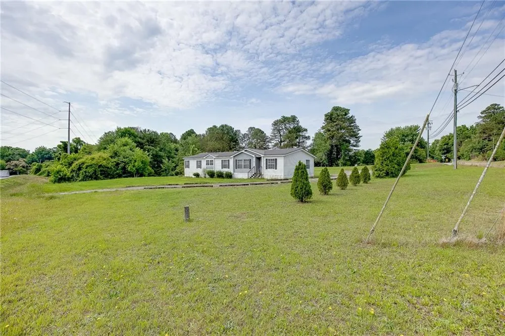 4275 Matt Highway Cumming, GA 30028