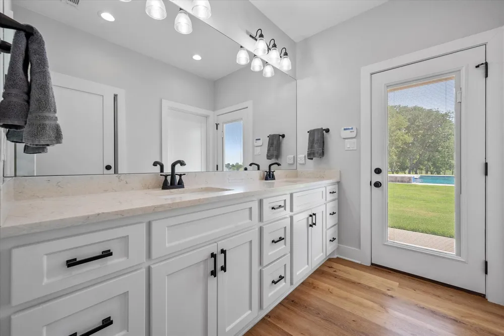 121 Elm Kerens, TX 75144