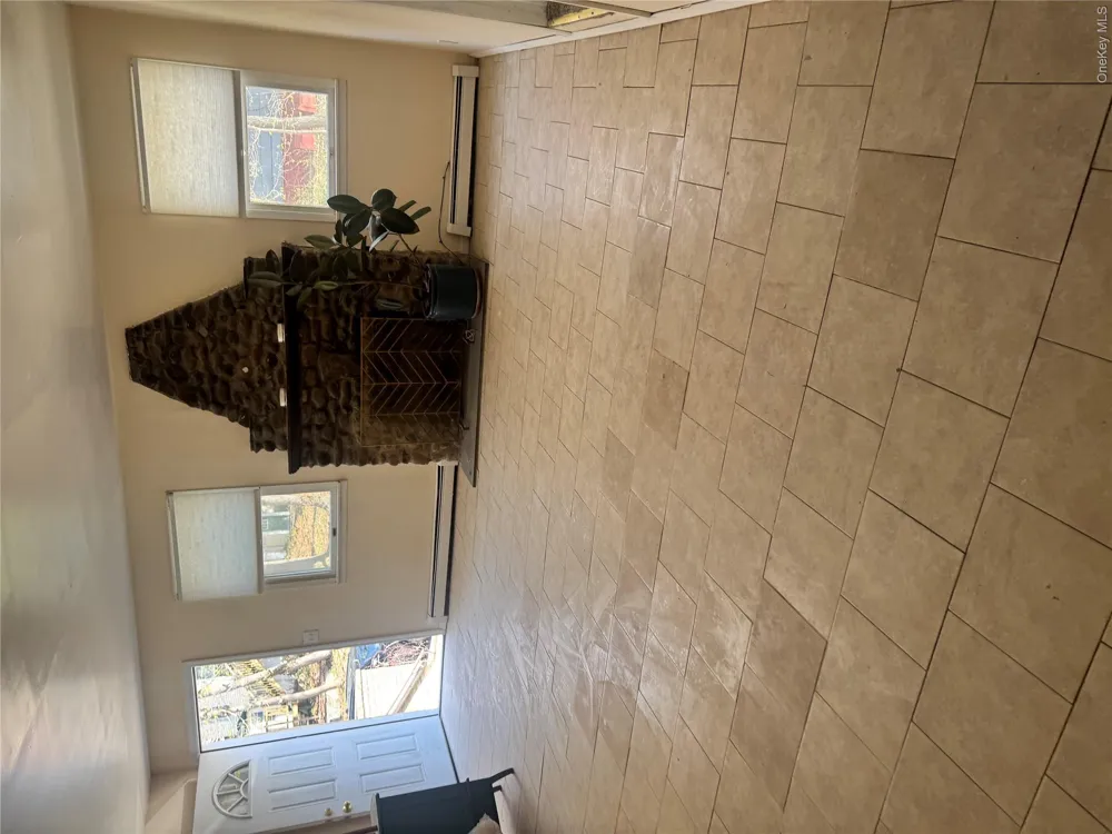 33 Hawthorne Road Rocky Point, NY 11778