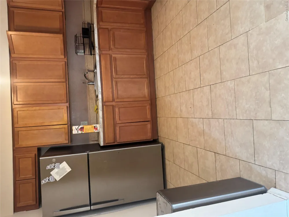33 Hawthorne Road Rocky Point, NY 11778