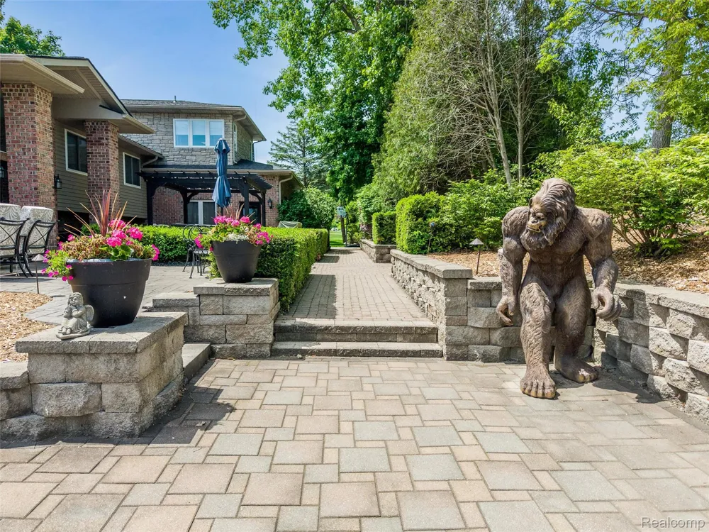 8950 Riverview Dexter Township, MI 48169