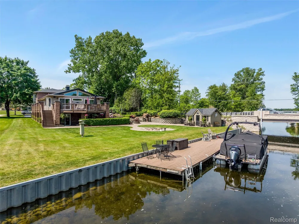8950 Riverview Dexter Township, MI 48169