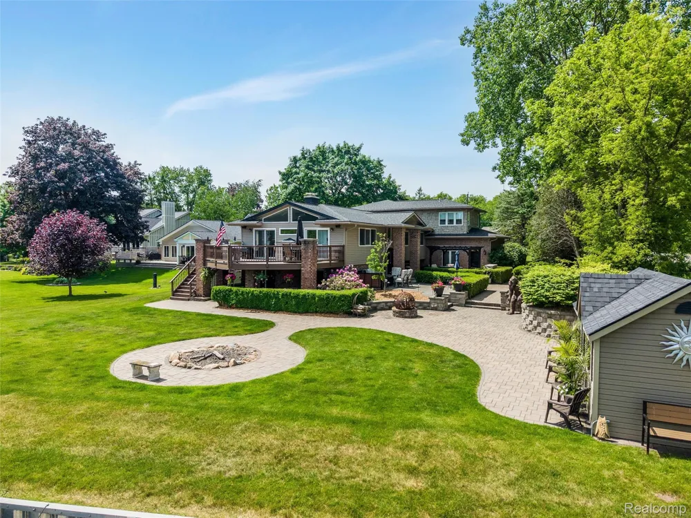 8950 Riverview Dexter Township, MI 48169