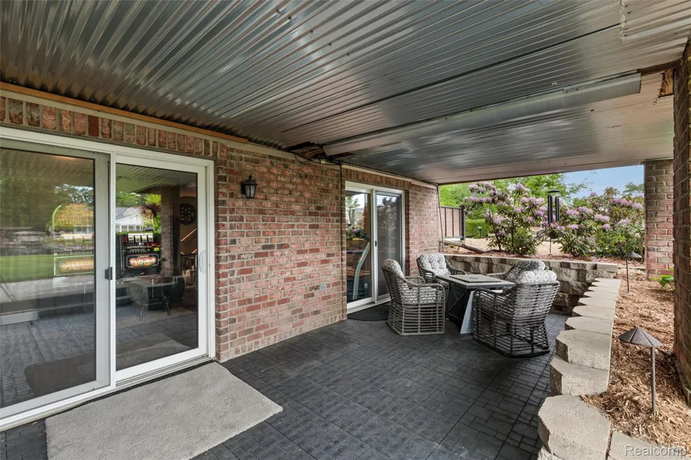8950 Riverview Dexter Township, MI 48169