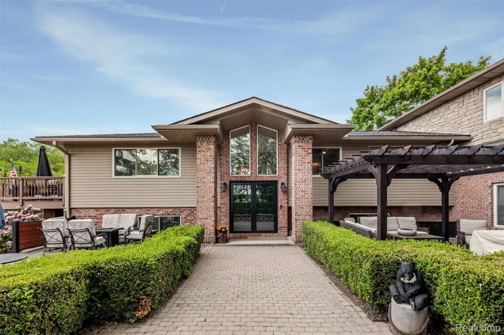 8950 Riverview Dexter Township, MI 48169
