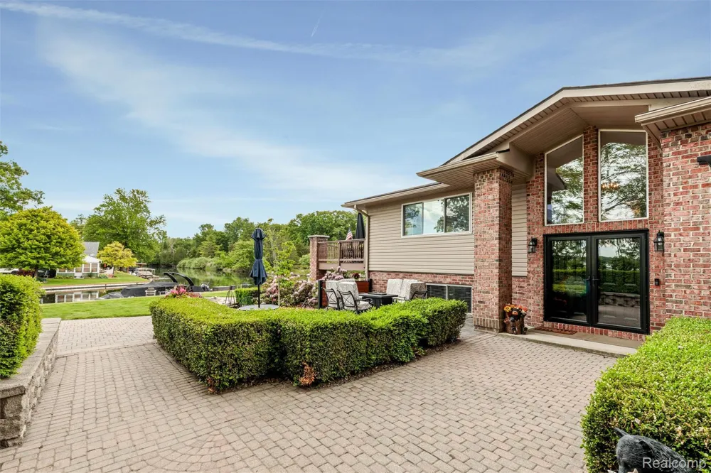 8950 Riverview Dexter Township, MI 48169