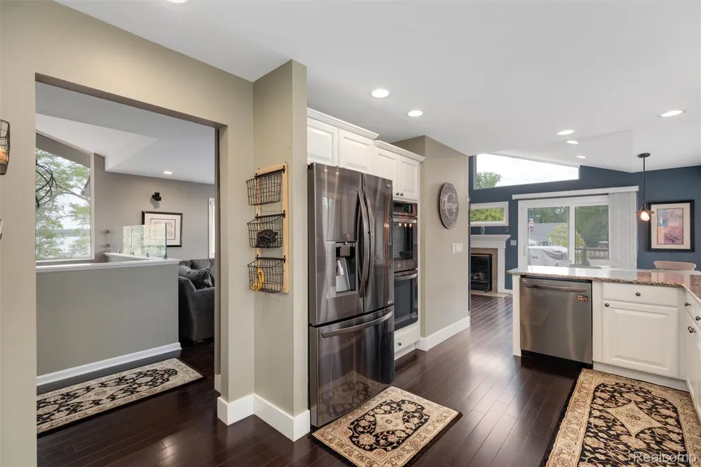8950 Riverview Dexter Township, MI 48169