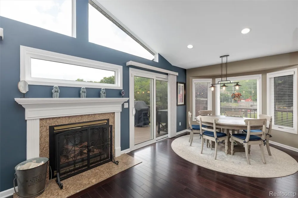 8950 Riverview Dexter Township, MI 48169