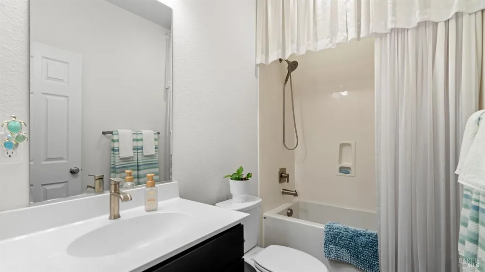 805 Broadfork Circle Vacaville, CA 95687