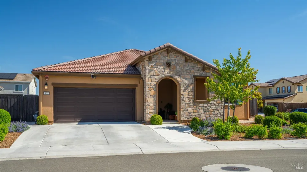 805 Broadfork Circle Vacaville, CA 95687
