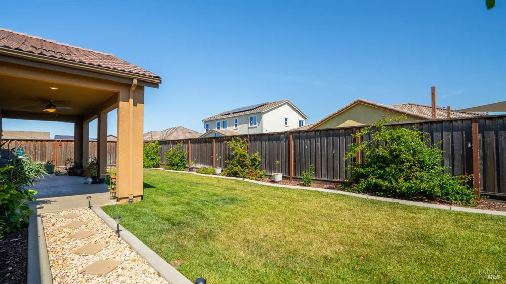 805 Broadfork Circle Vacaville, CA 95687