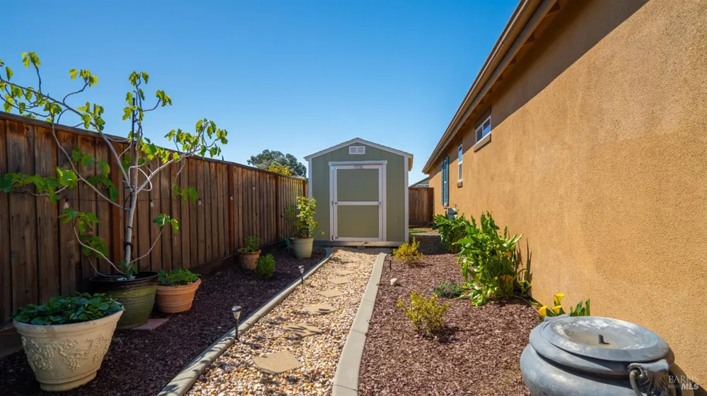 805 Broadfork Circle Vacaville, CA 95687