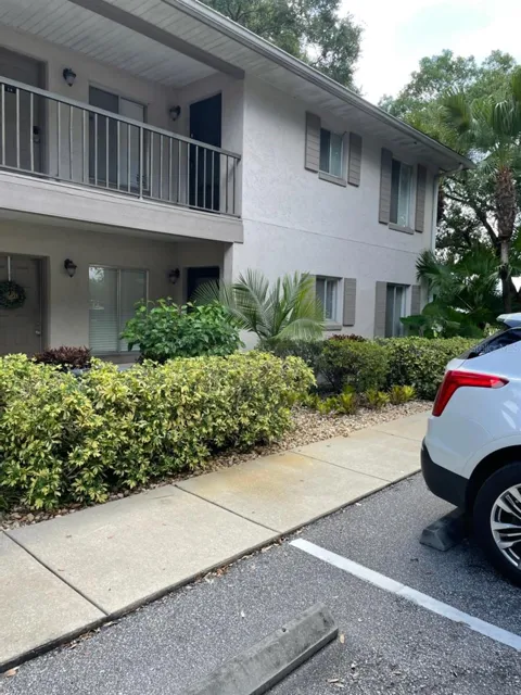 2001 SAN MARCOS DRIVE SE #11
