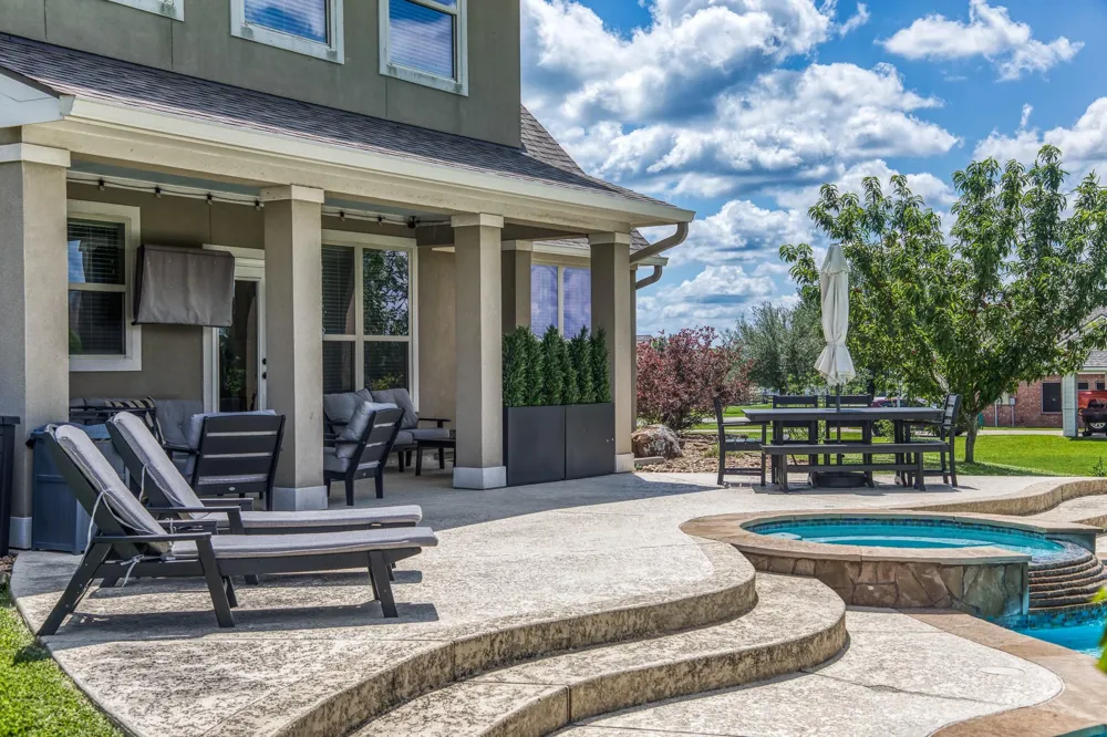586 Ruby Drive Bellville, TX 77418