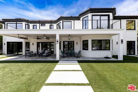 5474 Amber Circle