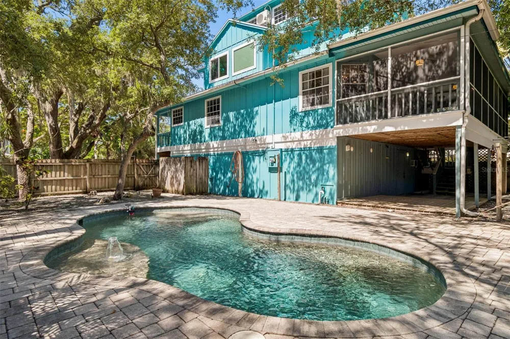 416 TENNESSEE AVENUE Crystal Beach, FL 34681