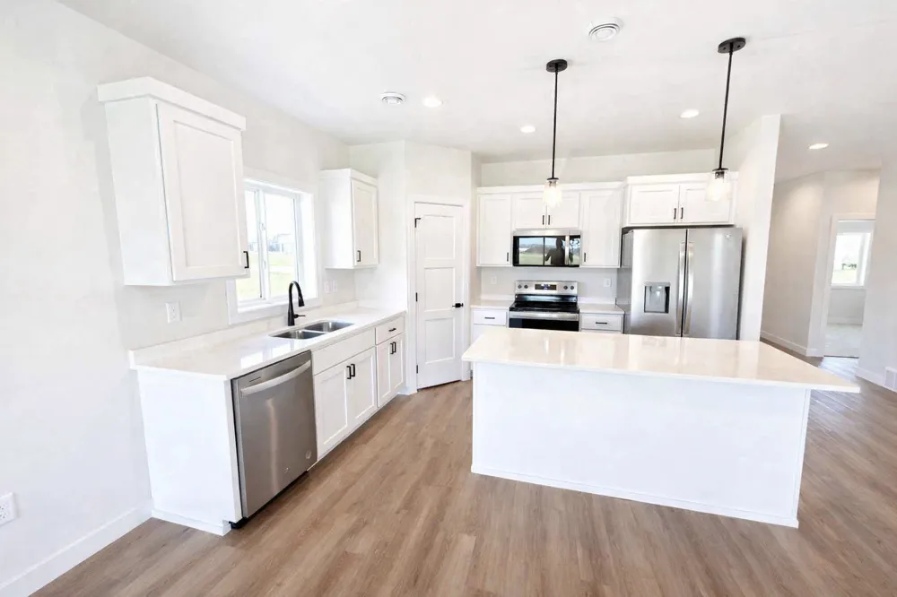 1600 5th Avenue NE Dilworth, MN 56529