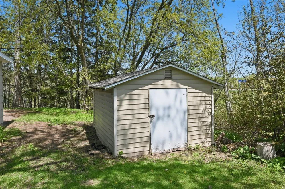 5319 E 3rd Street Superior, WI 54880