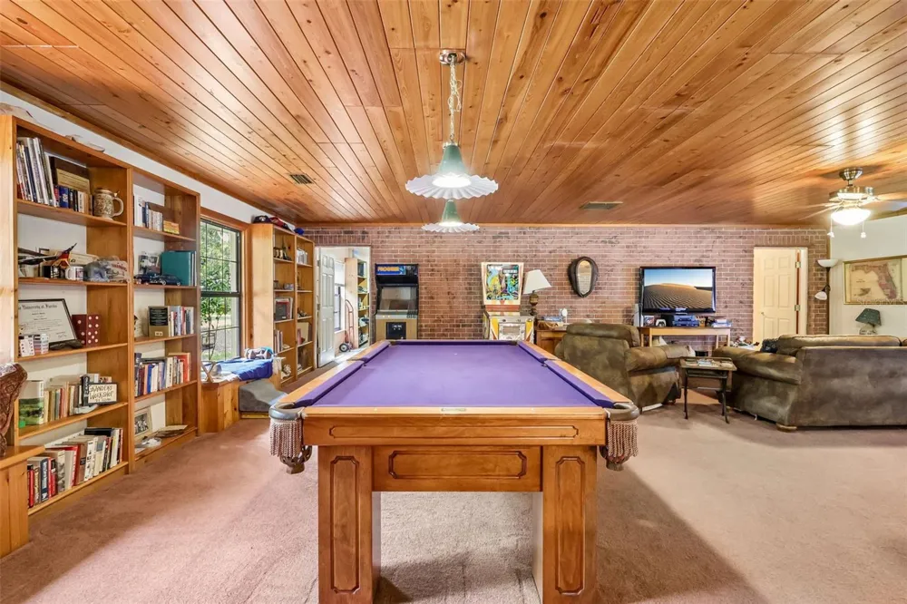 2685 CR 564 Bushnell, FL 33513