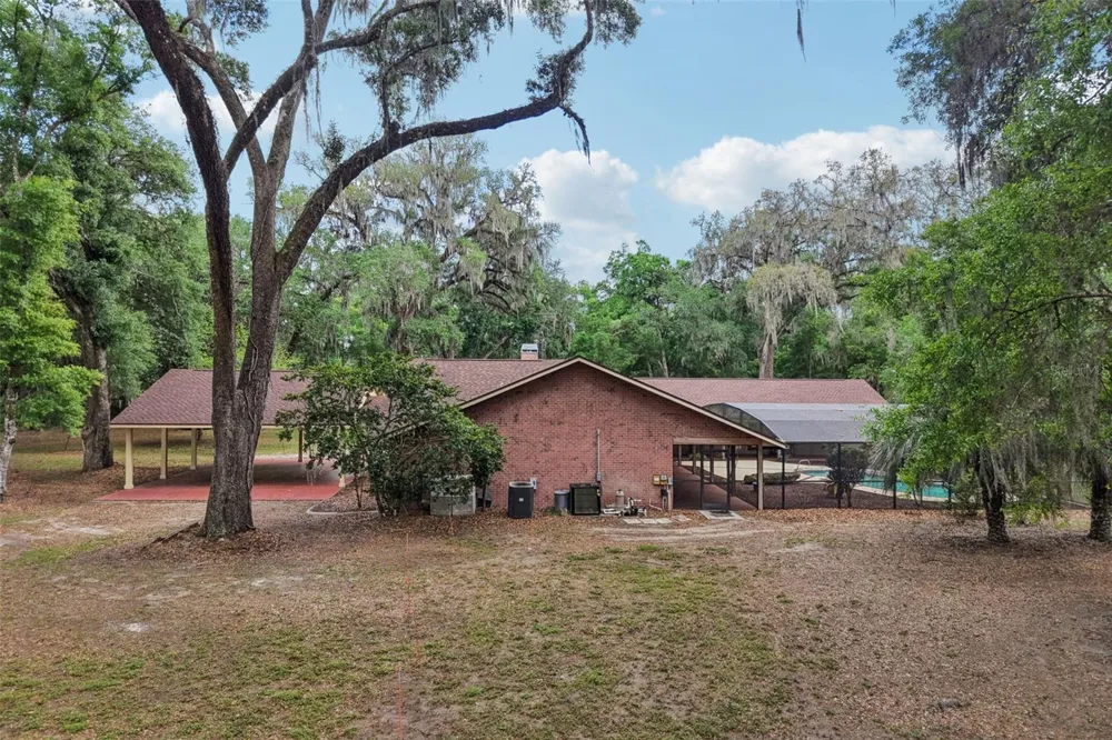 2685 CR 564 Bushnell, FL 33513