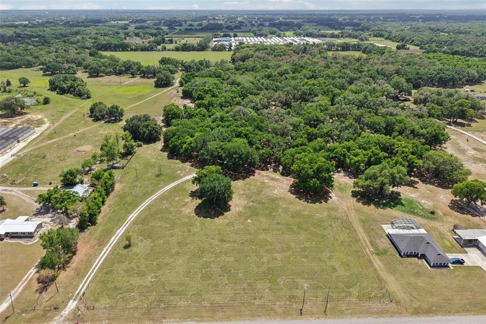 2685 CR 564 Bushnell, FL 33513